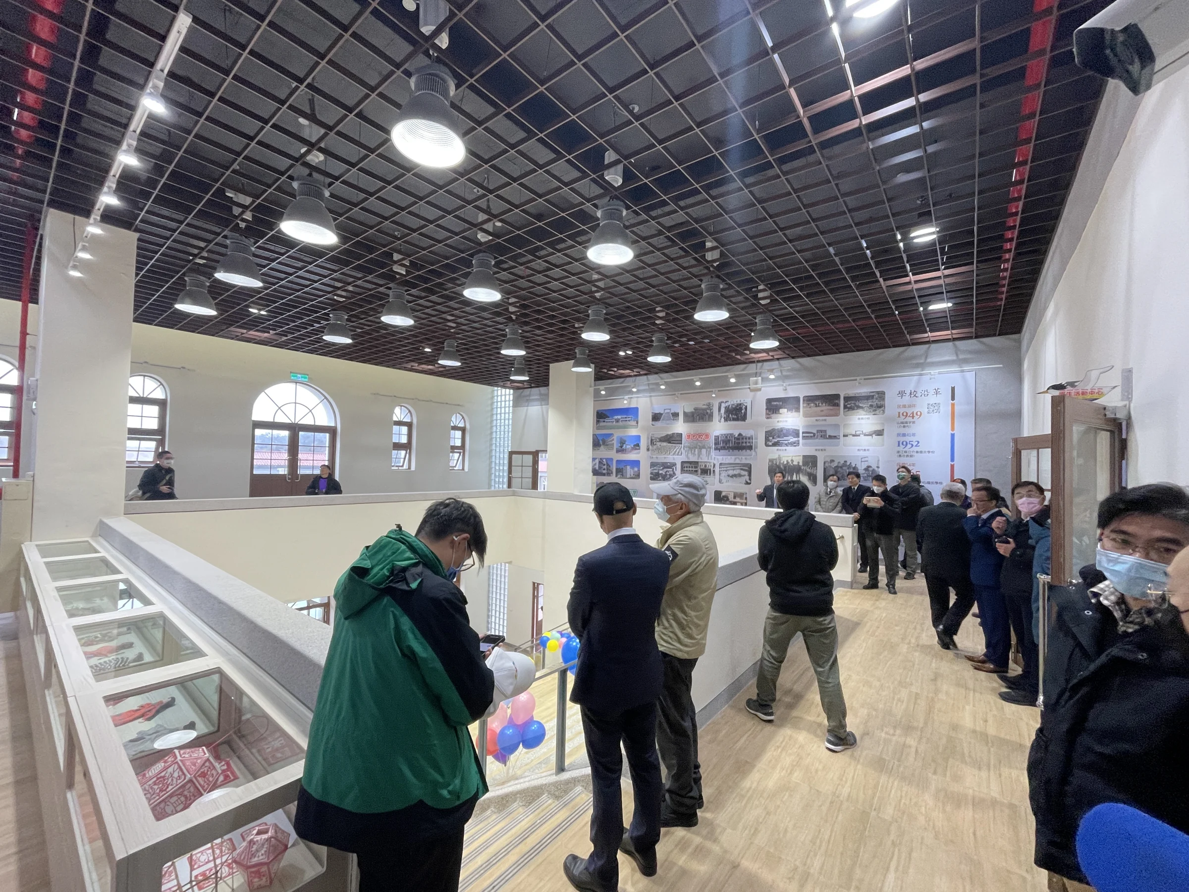 由展示空間走向禮堂入口｜實景照片